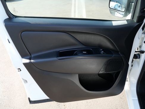 Used 2020 RAM ProMaster City Tradesman FWD image 11