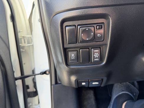 Used 2014 Nissan Juke NISMO w/ Navigation Package image 27