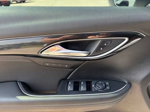 Certified 2023 Buick Envision Essence w/ Technology Package I AWD/4WD image 19