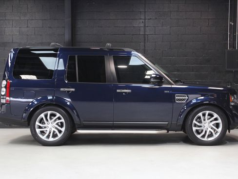 Used 2016 Land Rover LR4 HSE AWD/4WD image 19
