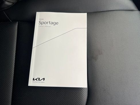Certified 2024 Kia Sportage EX FWD image 26