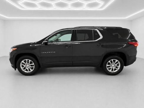 Used 2021 Chevrolet Traverse LT AWD/4WD image 6