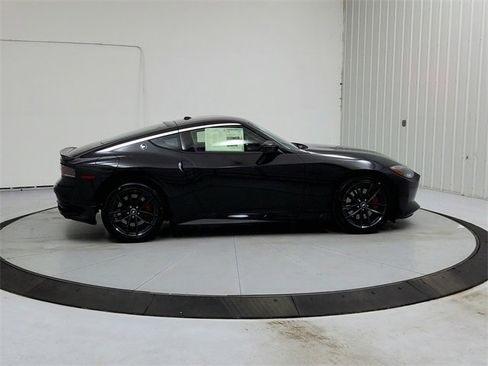 New 2026 Nissan Z Performance w/ Floor Mat Package image 8