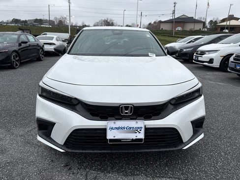 Certified 2024 Honda Civic Sport image 3