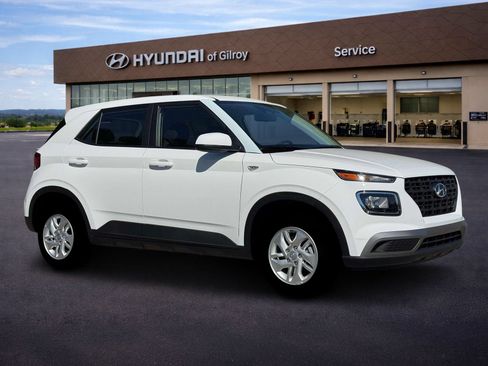 New 2026 Hyundai Venue SE FWD image 10