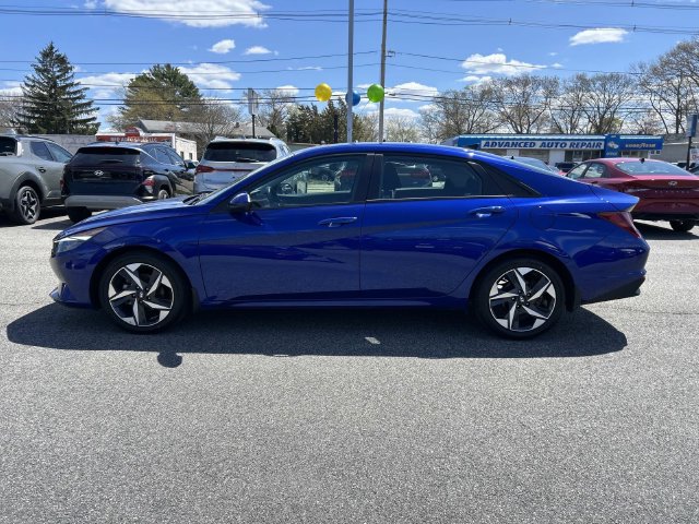 Used 2023 Hyundai Elantra SEL w/ Convenience Package FWD image 6