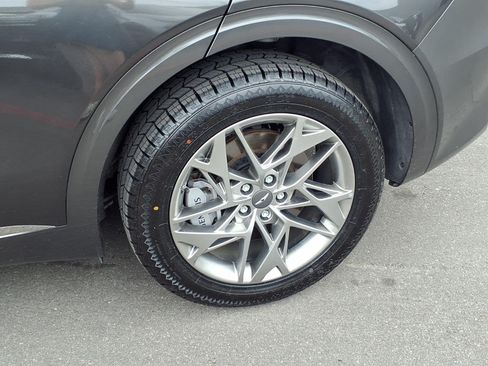Used 2025 Genesis GV70 2.5T AWD/4WD image 30