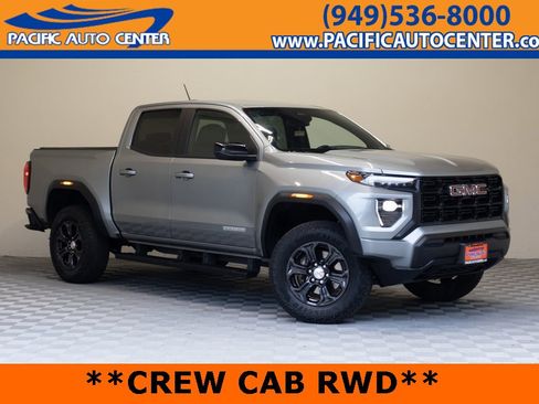 Used 2024 GMC Canyon Elevation image 1