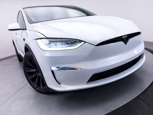 Used 2022 Tesla Model X AWD/4WD image 13