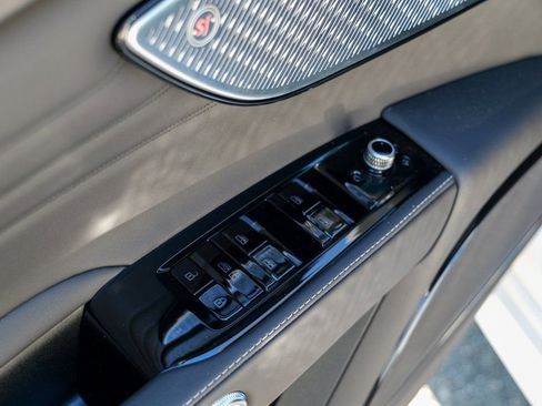 New 2025 Maserati Grecale Modena image 18