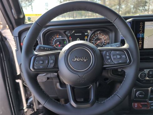 New 2026 Jeep Gladiator Rubicon AWD/4WD image 23