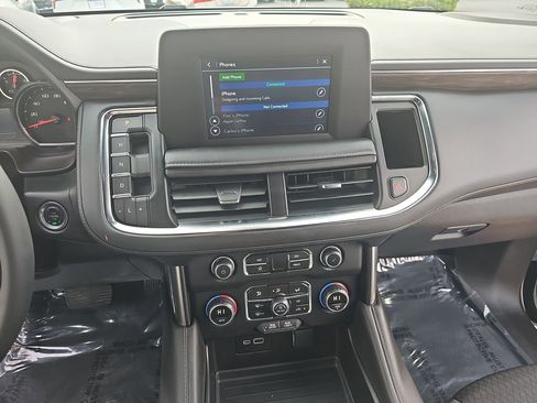 Used 2024 Chevrolet Tahoe LS image 20