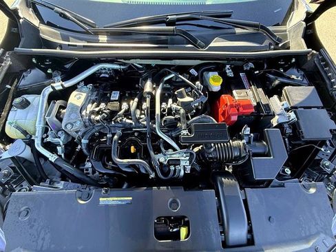 Used 2025 Nissan Sentra SR w/ Midnight Edition image 40