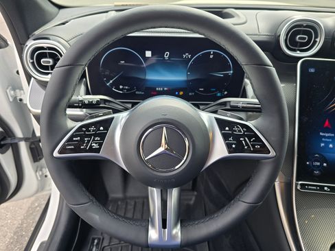 Used 2023 Mercedes-Benz GLC 300 4MATIC image 49