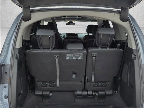 Used 2023 Honda Odyssey Touring image 6