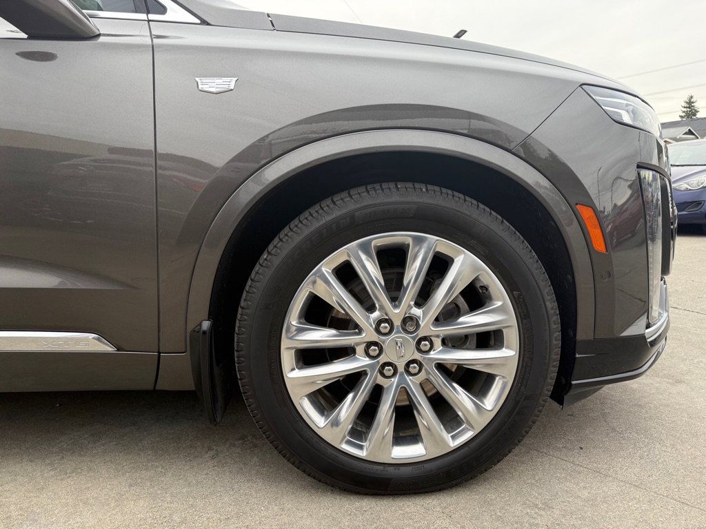 Used 2020 Cadillac XT6 Premium Luxury AWD/4WD image 10