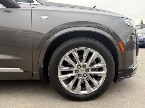 Used 2020 Cadillac XT6 Premium Luxury image 10