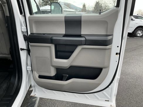 Used 2019 Ford F250 XL w/ Power Equipment Group image 19