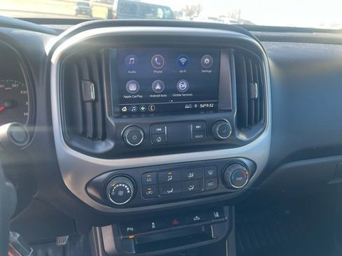 Used 2021 Chevrolet Colorado LT w/ Fleet Safety Package image 11