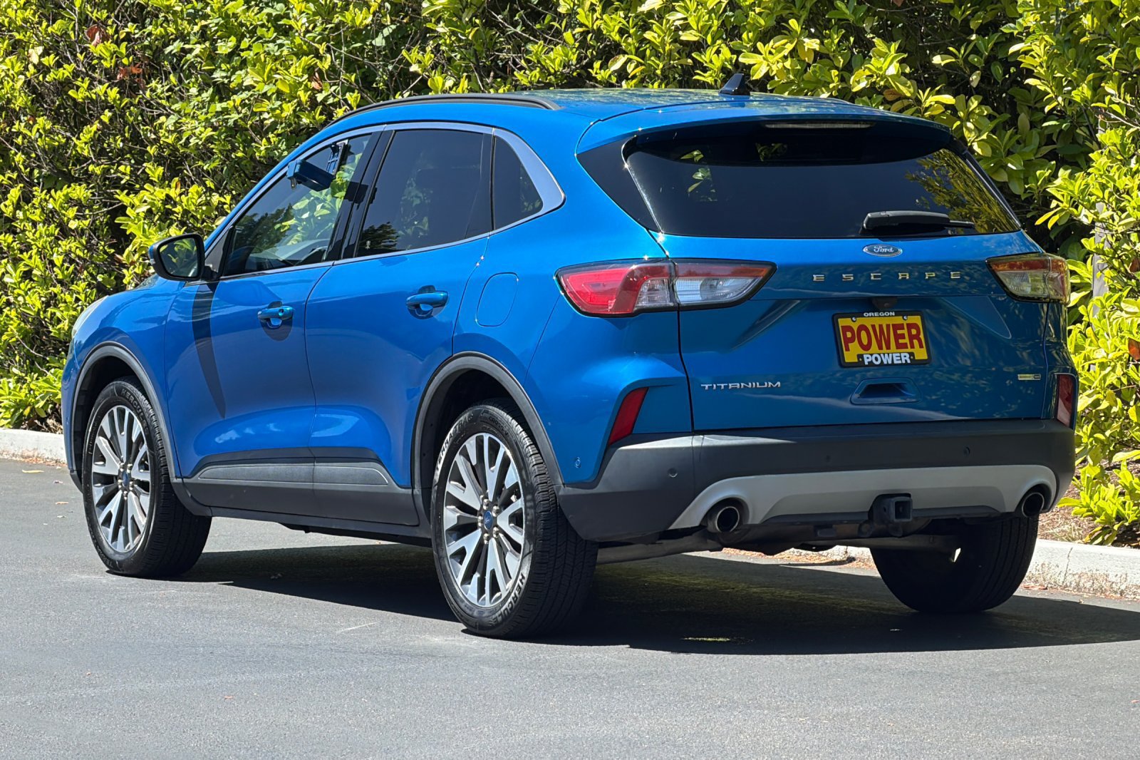 Used 2020 Ford Escape Titanium AWD/4WD image 5