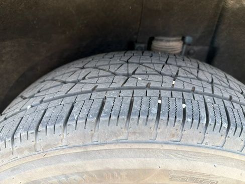 Used 2025 Chevrolet Equinox LT FWD image 11