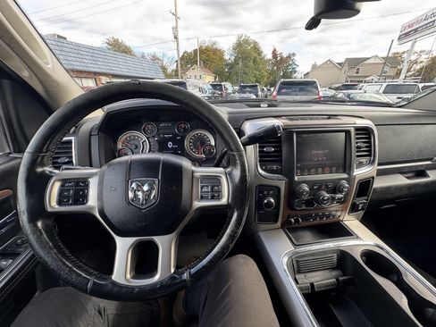 Used 2016 RAM 3500 Laramie image 3