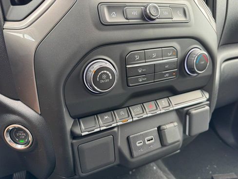 New 2026 Chevrolet Silverado 1500 Custom AWD/4WD image 15