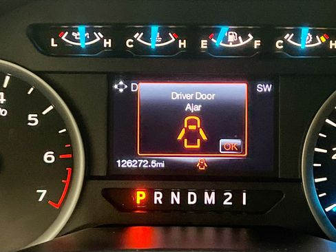 Used 2015 Ford F150 XLT w/ Equipment Group 302A Luxury RWD image 23