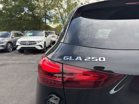 Certified 2024 Mercedes-Benz GLA 250 4MATIC image 7