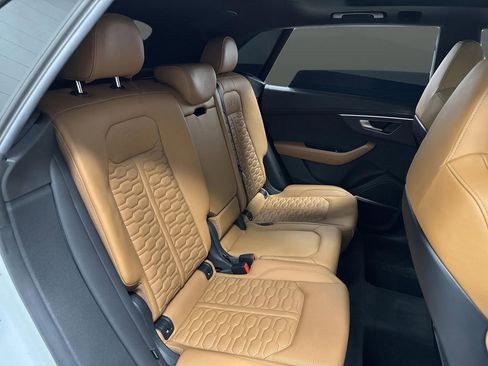 Used 2023 Audi RS Q8 4.0T w/ Black Optic Package image 32