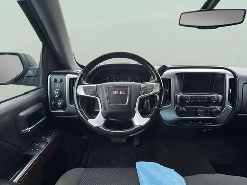 Used 2017 GMC Sierra 1500 SLE w/ SLE Value Package image 19