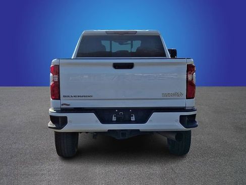 Used 2022 Chevrolet Silverado 2500 High Country image 5