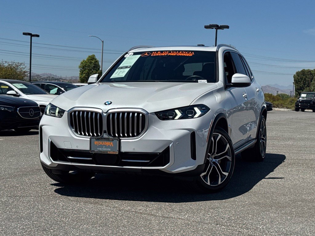 Used 2024 BMW X5 xDrive40i w/ Executive Package AWD/4WD image 2