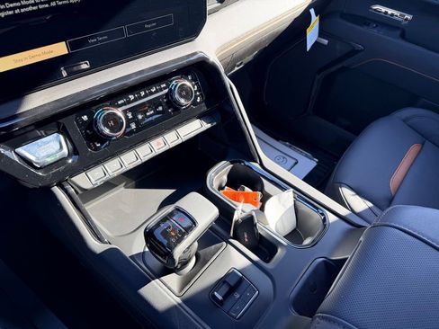 New 2026 GMC Sierra 1500 AT4 w/ AT4 Premium Package image 22