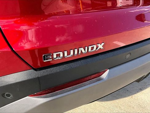 Used 2026 Chevrolet Equinox LT w/ Convenience Package II FWD image 10