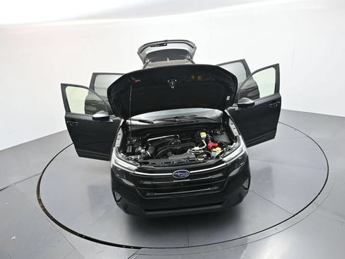 Certified 2025 Subaru Forester Touring w/ Popular Package - Touring AWD/4WD image 34