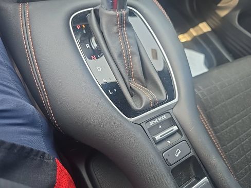 Used 2024 Honda HR-V Sport image 16