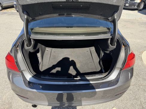 Used 2016 BMW 320i xDrive Sedan image 15