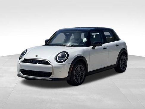 New 2026 MINI Cooper 4-Door Hardtop FWD image 9