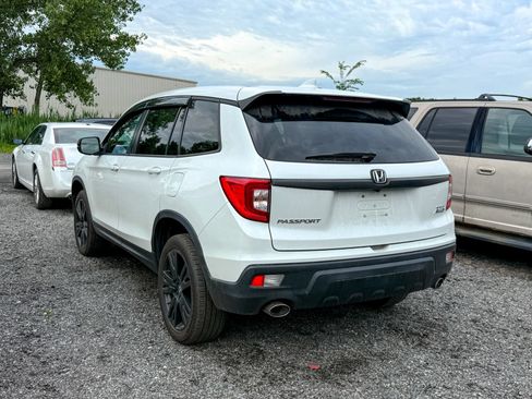 Used 2021 Honda Passport Sport image 4