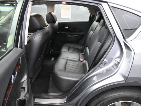 Used 2017 INFINITI QX50 2WD w/ Premium Plus Package image 14
