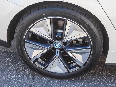 Certified 2023 BMW i4 eDrive35 w/ Premium Package RWD image 15