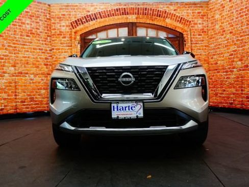 Certified 2023 Nissan Rogue Platinum w/ Platinum Premium Package AWD/4WD image 2