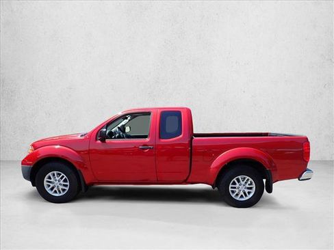 Used 2017 Nissan Frontier SV RWD image 2