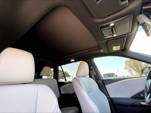 Used 2024 Lexus TX 350 FWD w/ Technology Package image 28