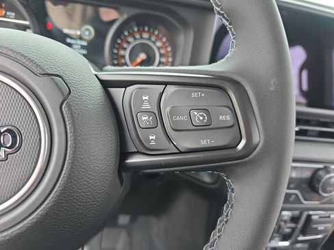 New 2026 Jeep Gladiator Sport image 17