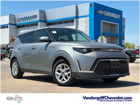 Used 2023 Kia Soul LX w/ Option Group 015 image 1