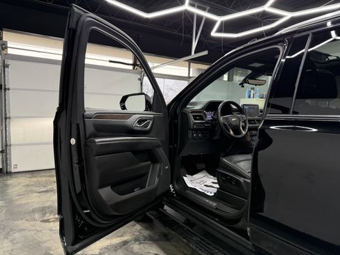 Used 2021 Chevrolet Tahoe High Country image 10