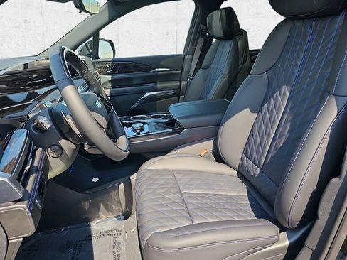 New 2026 Cadillac Escalade IQ Sport 1 w/ LPO, ONYX Package image 17