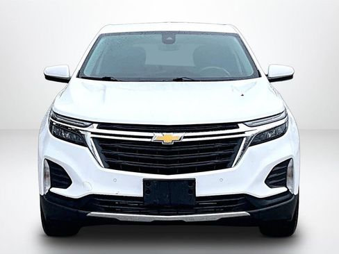 Used 2022 Chevrolet Equinox LT image 2
